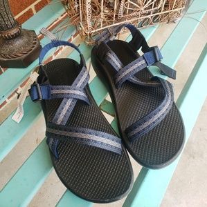 Boys chacos